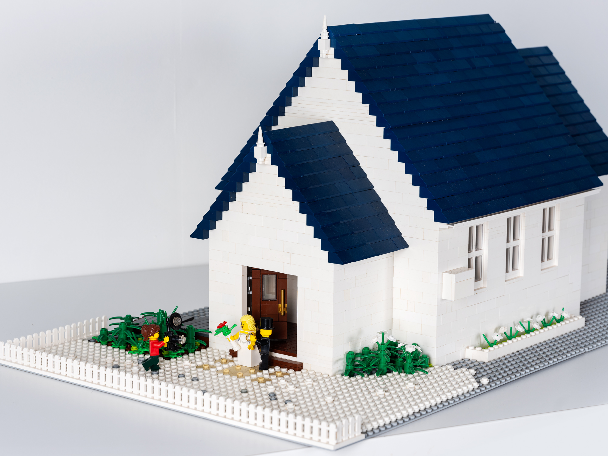 White best sale lego house